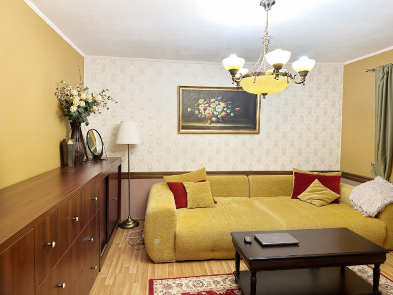 Apartament 3 camere, decomandat, 2 bai, mobilat lux, zona Dambovita- Nora