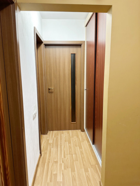 Apartament 3 camere, decomandat, 2 bai, mobilat lux, zona Dambovita- Nora