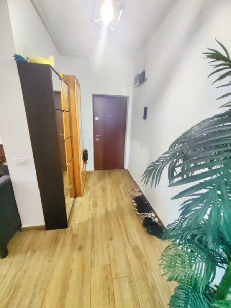 Apartament 2 nivele , 110 mp utili,  2 locuri parcare, bloc nou, Giroc 