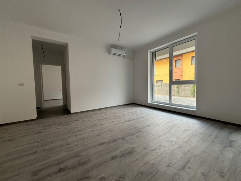 Apartament 2 camere, 47 mp, la Parter, situat la asfalt, in Giroc