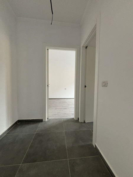 Apartament 2 camere, 47 mp, la Parter, situat la asfalt, in Giroc