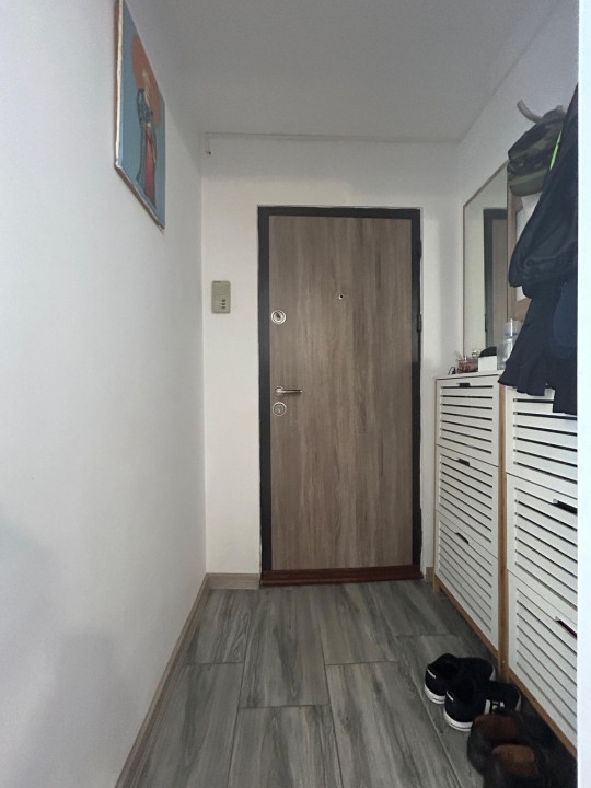 Apartament 3 camere, decomandat, 65mp,  parter, zona Girocului 