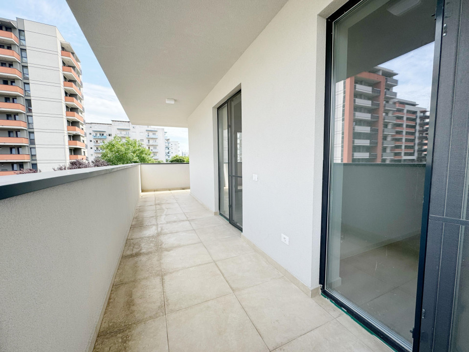 Apartament 3 camere, decomandat, 79.2 mp utili, etajul 1/5, zona Aradului