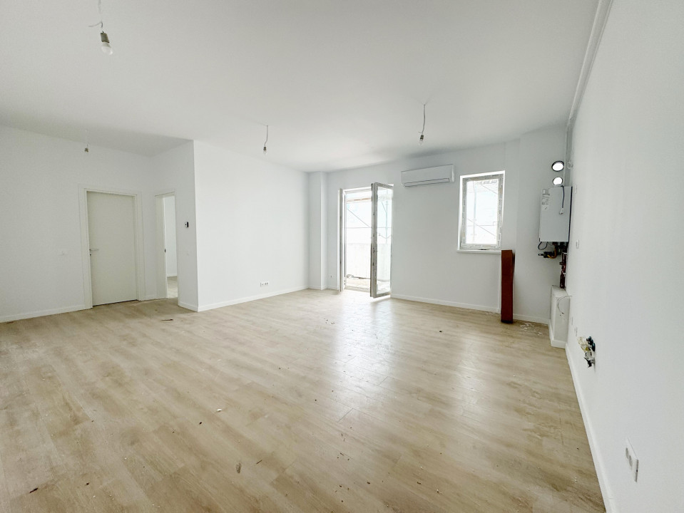 Apartament 3 camere, open space, 67 mp utili, etaj 6/9, zona Aradului