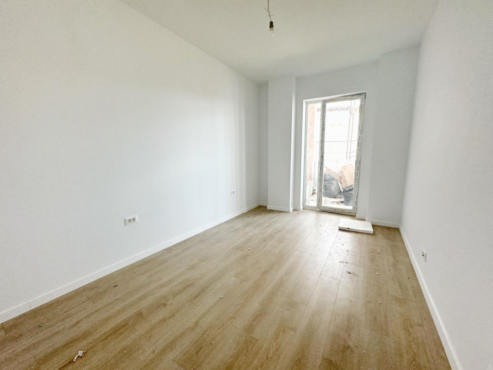 Apartament 3 camere, open space, 67 mp utili, etaj 6/9, zona Aradului