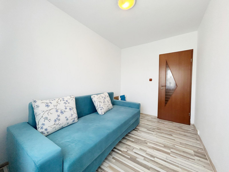 Apartament 3 camere, decomandat 65mp, zona Soarelui 