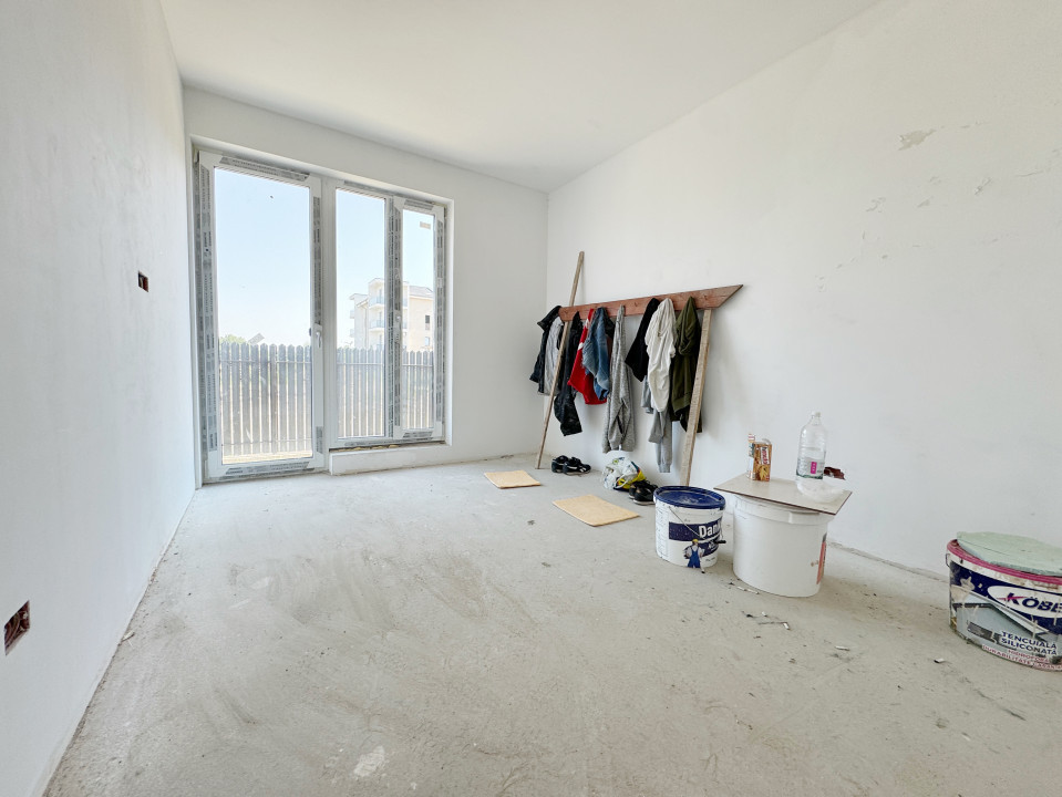 Apartament 2 camere 52mp utili + curte 52mp -Ciarda Rosie