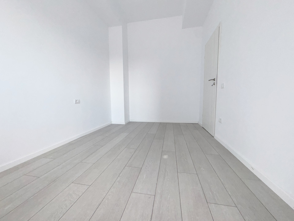 Apartament 3 camere decomandat, 63mp utili, etaj P/3, zona Giroc.