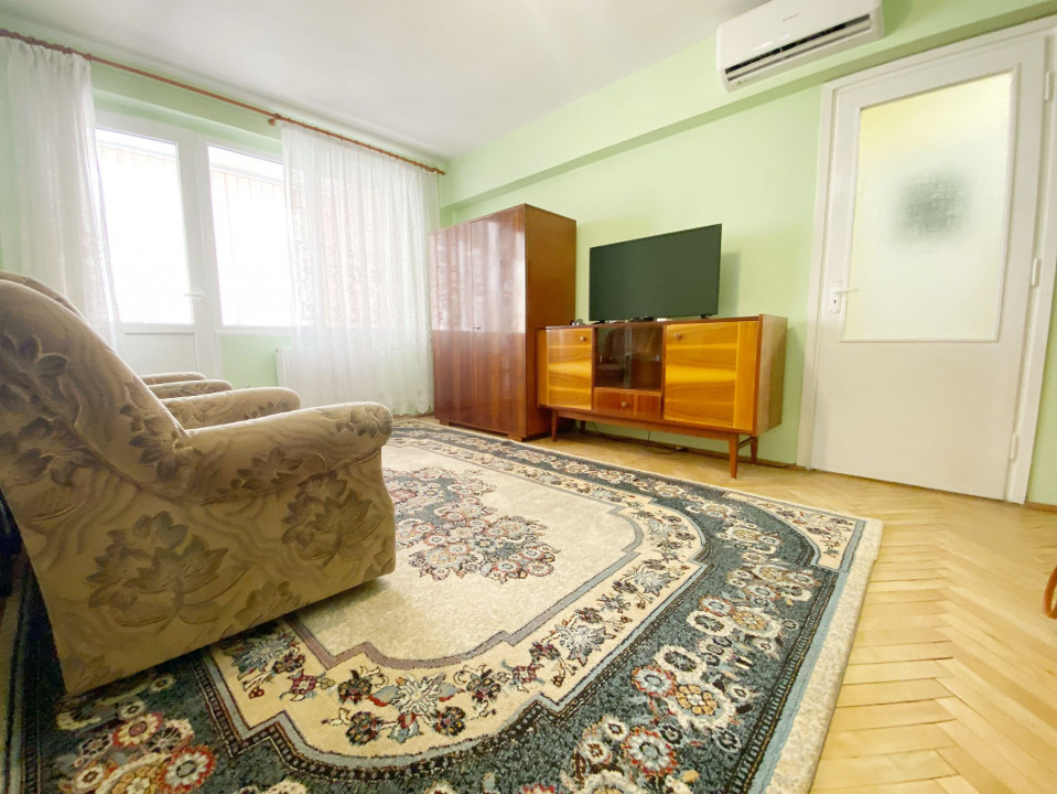 Apartament 2 camere, semidecomandat 45mp utili, etaj 5/8 - zona Garii