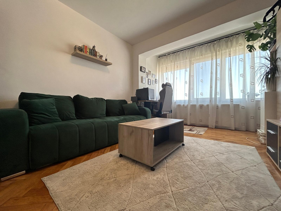 Apartament 2 camere, decomandat 50mp, etaj 8, zona Dambovita