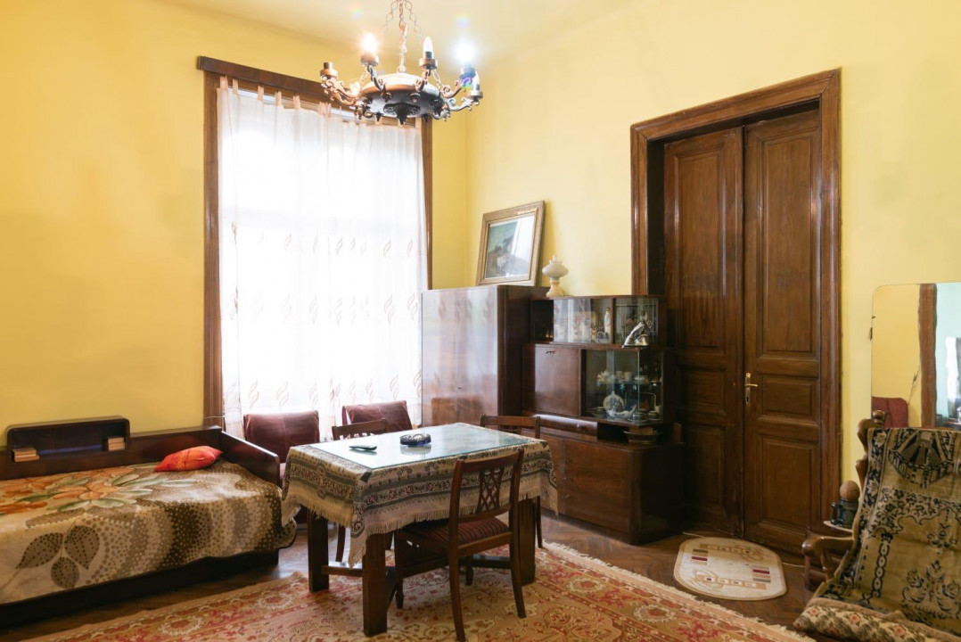 Apartament 5 camere, 110mp utili cu parter inalt -Piata Maria