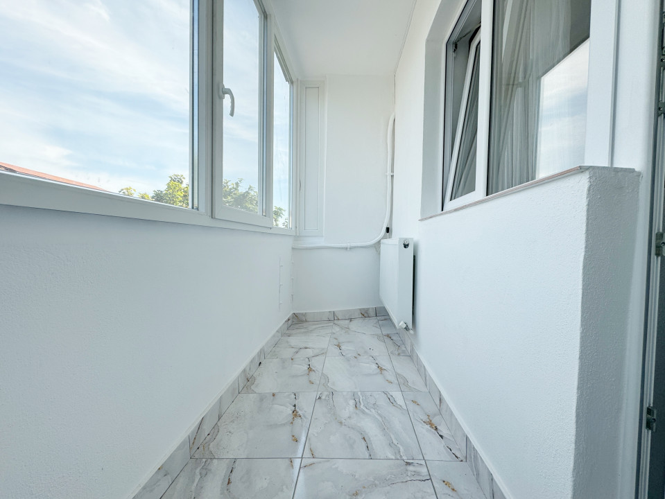 Apartament cu o camera,decomandat, 40mp utili+balcon, etaj 2/4-Sagului