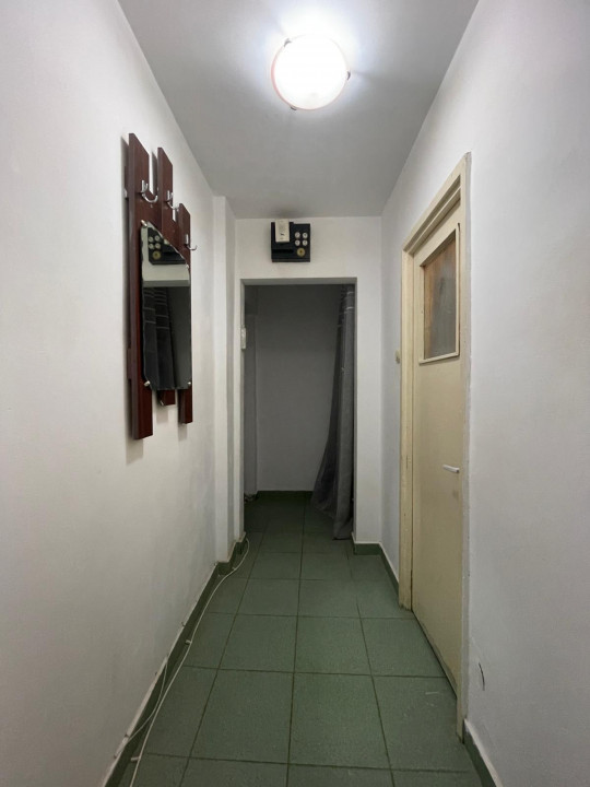 Apartament 2 camere, 35mp utili, etaj 1/4 , zona Piata Doina 