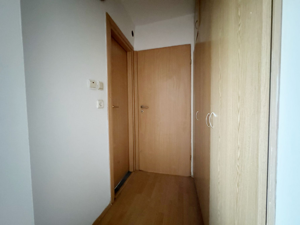 Apartament 2 camere, etajul 4/5, 52mp utili + balcon 5mp -Lipovei