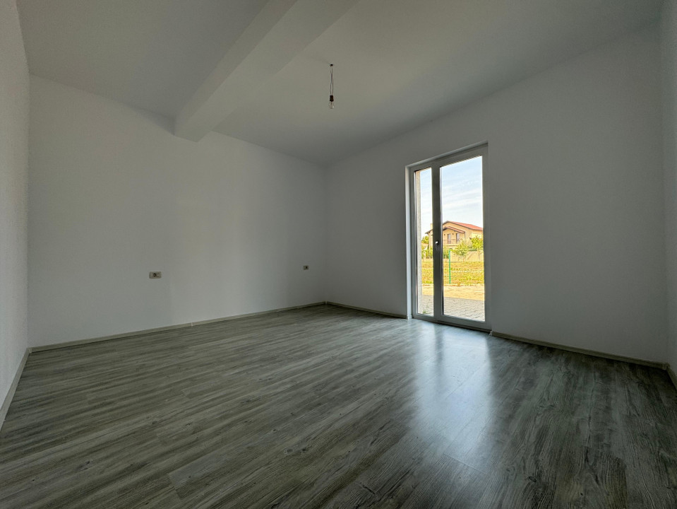 Apartament 4 camere, decomandat, 140mp utili, etaj P/4 -Dumbravita