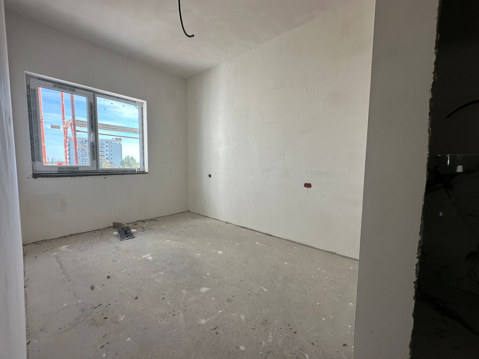 Apartament 3 camere, Etaj 1, decomandat, 70mp utili, pozitie excelenta- Giroc