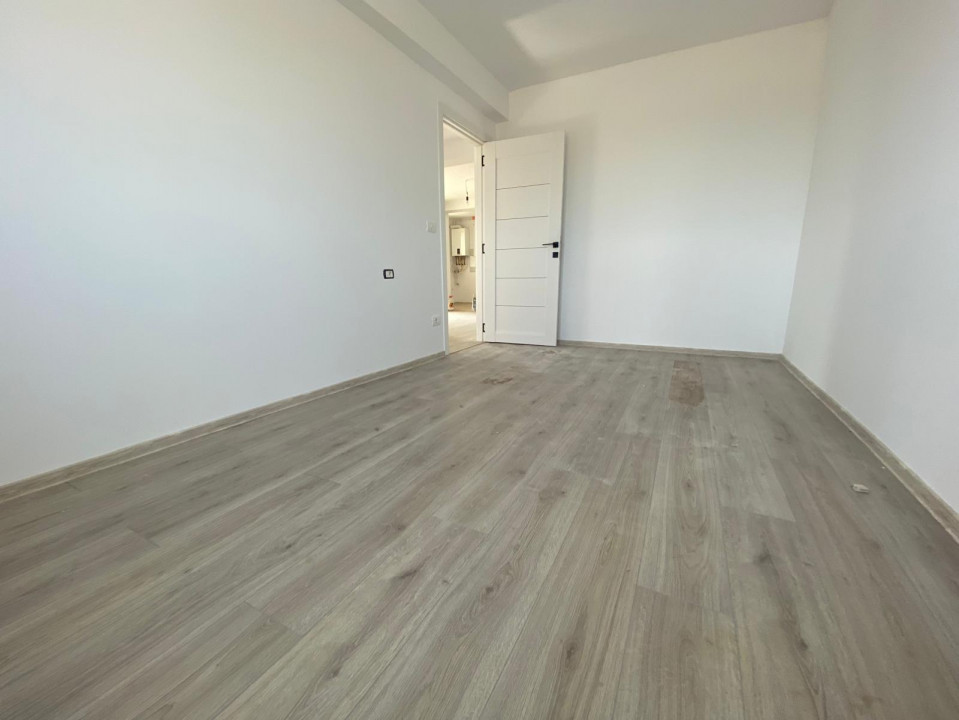 Apartament 3 camere, decomandat, 54 mp utili, etaj 2/3 -Torontalului