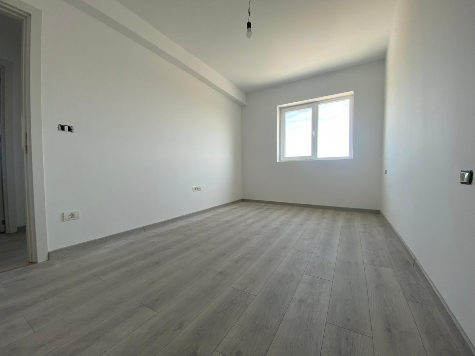 Apartament 3 camere, decomandat, 57 mp utili, etaj 2/3 -Torontalului