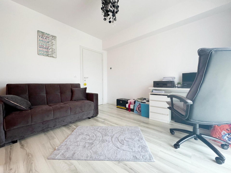 Apartament 3 camere, 72 mp utili + terasa 11mp, etaj 4/11 -Lipovei 