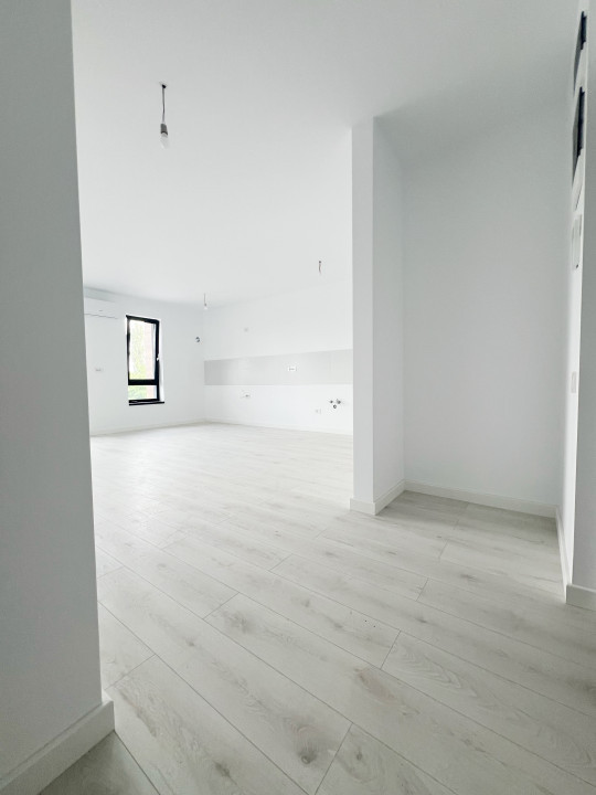 Apartament 2 camere, decomandat, 56mp, balcon 9mp, etajul 1, Timisoara/Aradului