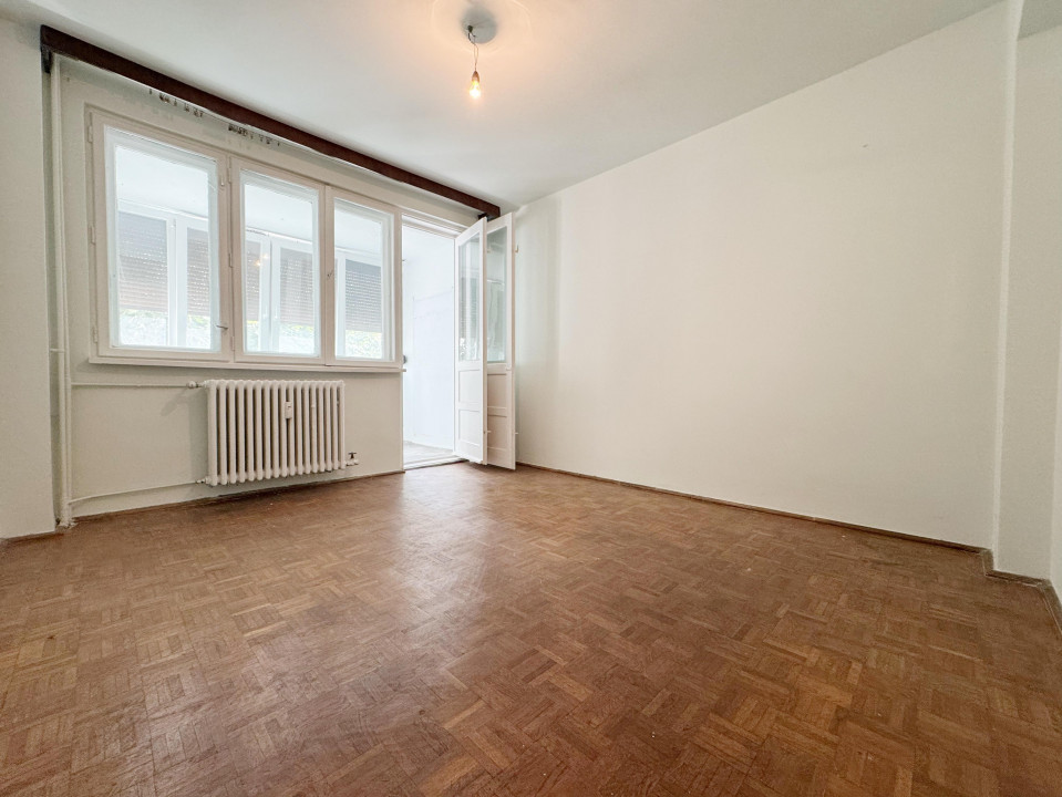 Apartament 3 camere semidecomandat, 62 mp utili, etaj 1/8 -Langa Opera