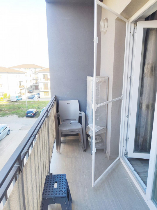 Apartament 2 camere, decomandat, 55 mp utili, etaj 2/2,- Giroc