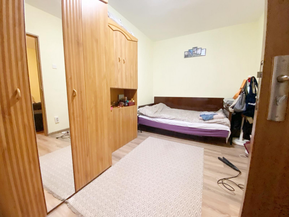 Apartament 2 camere, decomandat, 38 mp utili, etaj P/4, zona Spitalul Judetean