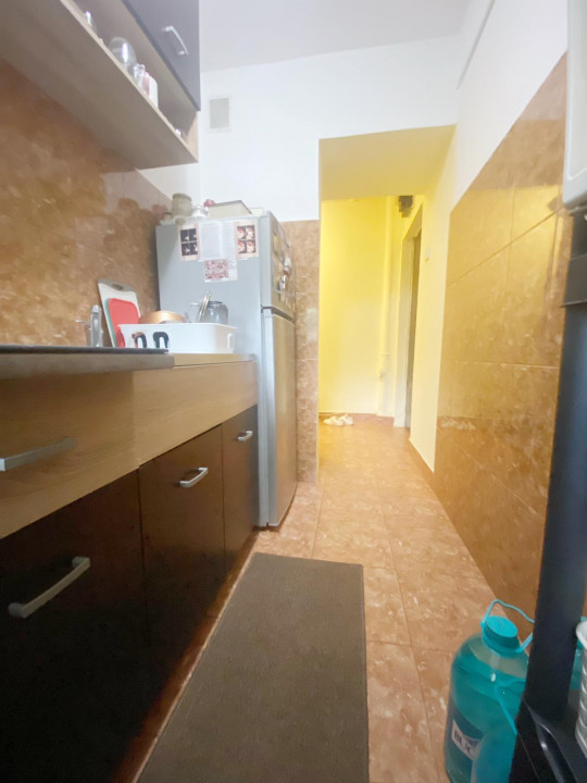 Apartament 2 camere, decomandat, 38 mp utili, etaj P/4, zona Spitalul Judetean