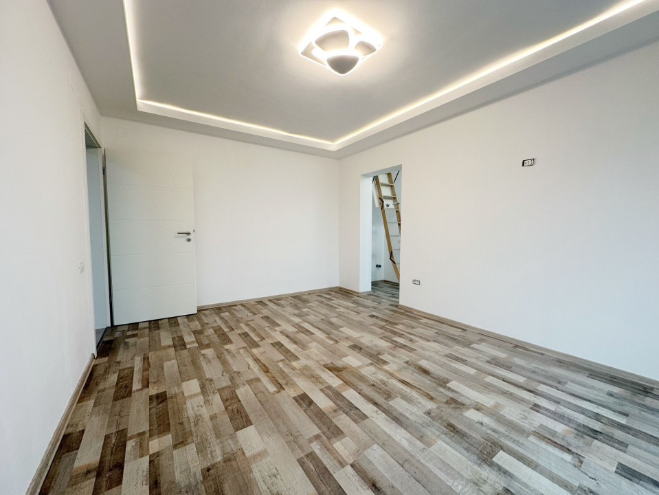 Apartament 2 camere, semidecomandat, 48 mp utili, etaj mansarda, zona Sagului