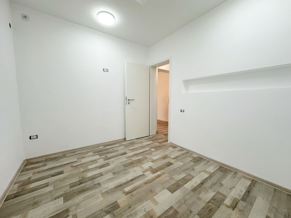 Apartament 2 camere, semidecomandat, 48 mp utili, etaj mansarda, zona Sagului